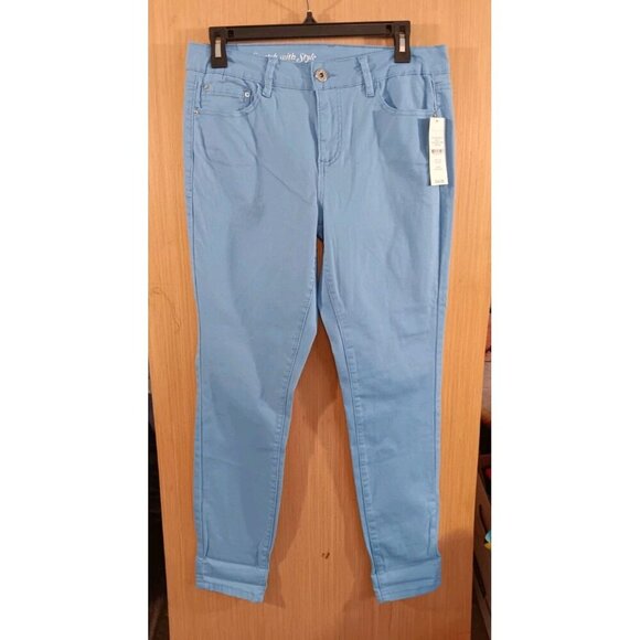 Signature Studio 12 Light Blue The Ultimate Stretch With Style Jeans Low Rise - Picture 1 of 7
